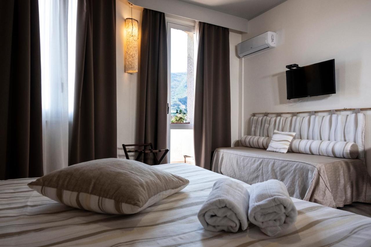 Hotel Tirreno Erice Buitenkant foto